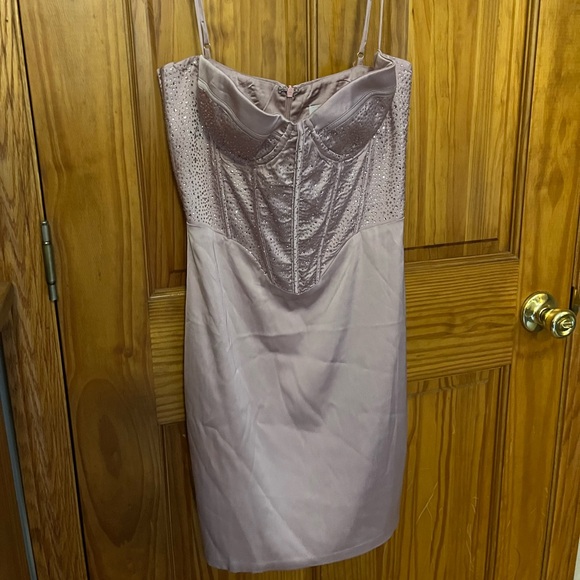 Oh Polly Corsette Dress - Picture 3 of 6